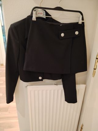 Traje Mango Chaqueta XS Falda S Negra