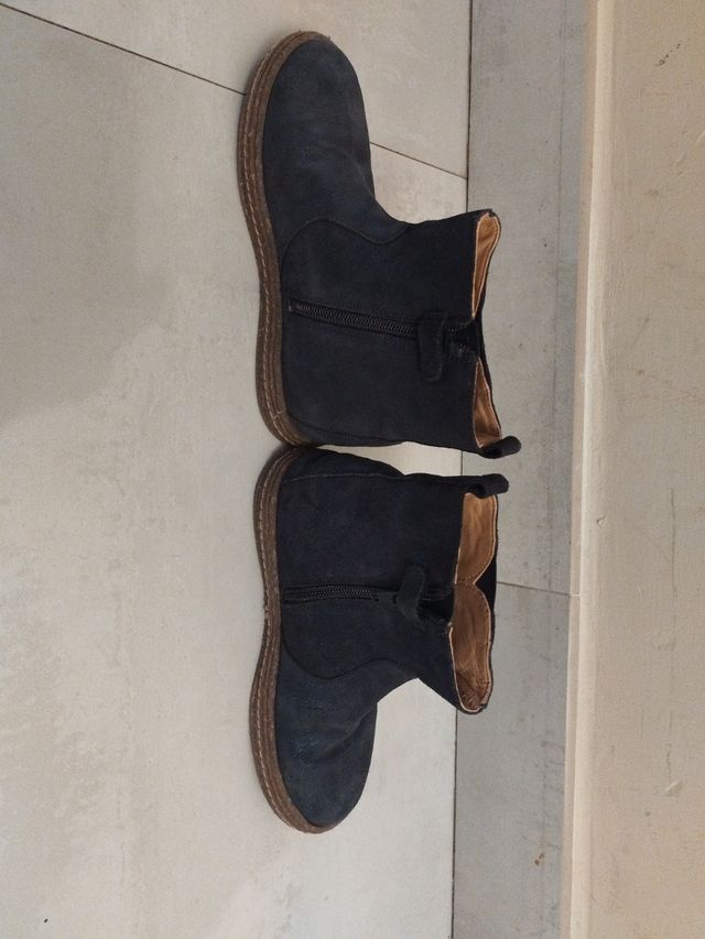 Botas niña talla 33 marca friboo