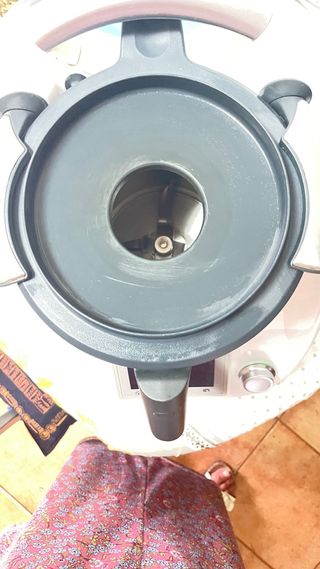 Thermomix TM5 en perfecto estado
completa 