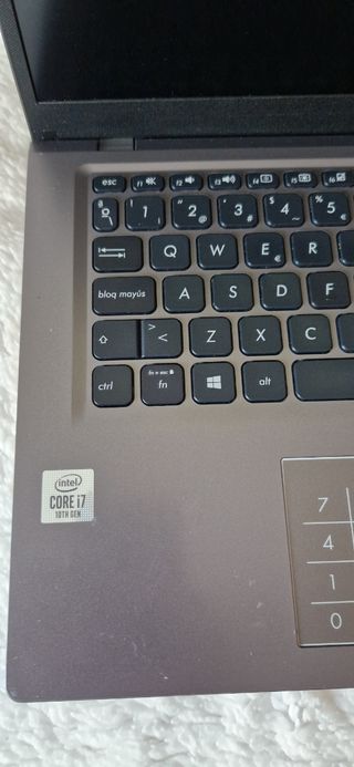 Portátil Asus i7 Gris
