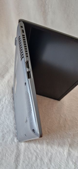 Portátil Asus i7 Gris