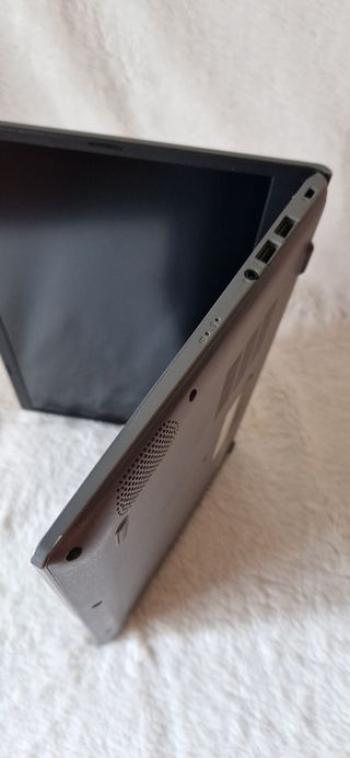 Portátil Asus i7 Gris