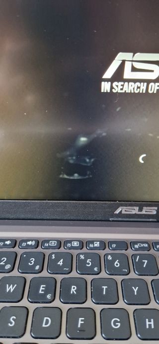 Portátil Asus i7 Gris