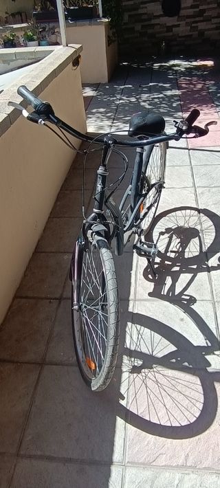 Bicicleta BTwin Paseo Negra