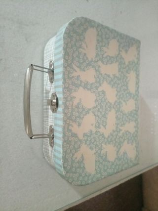 Libro en inglés y para colorear  Puss in boots