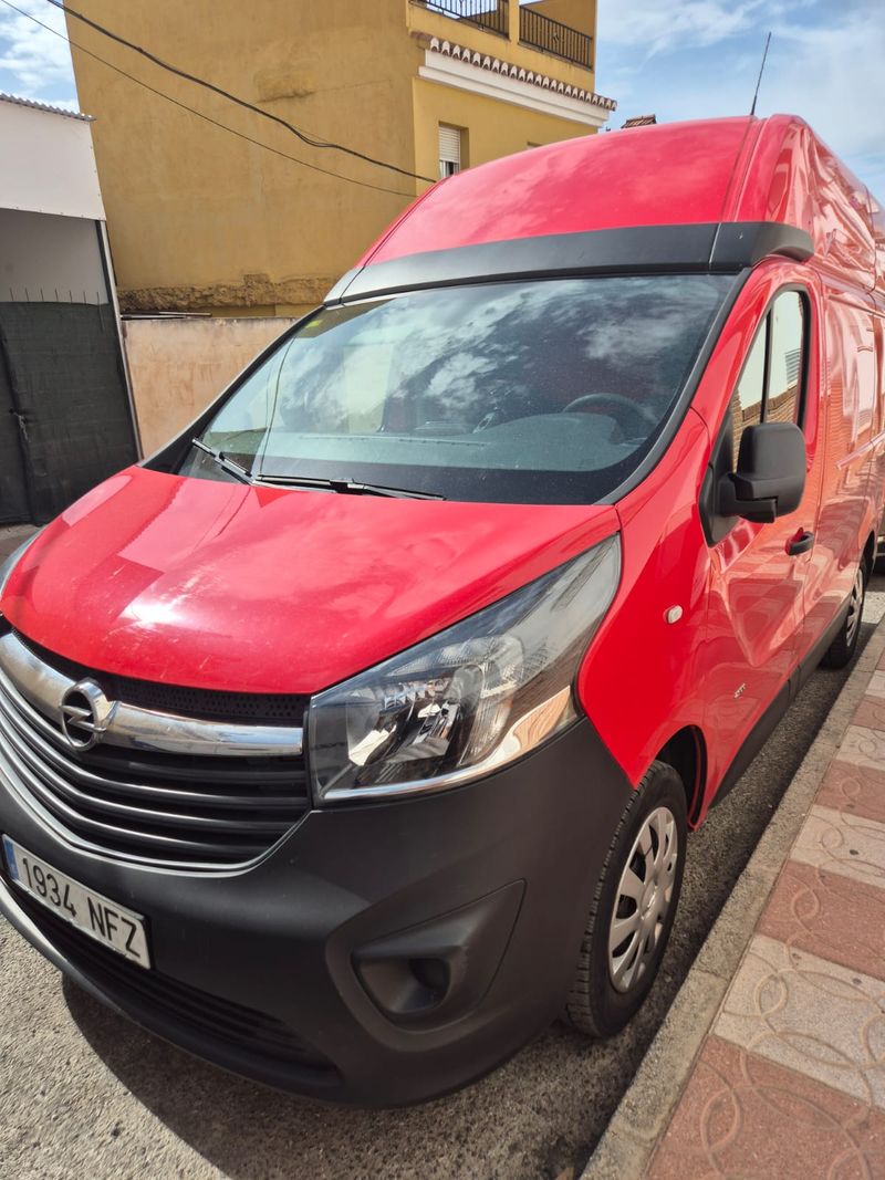 Opel Vivaro 2018 - foto 1