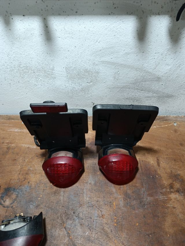 Porta matrícula Aprilia 125