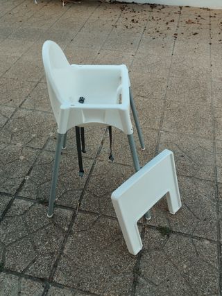 Trona de bebé con bandeja. IKEA  Antílope