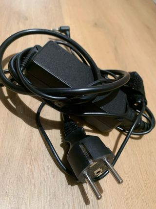 Cargador Portátil Negro 65W carga rápida 