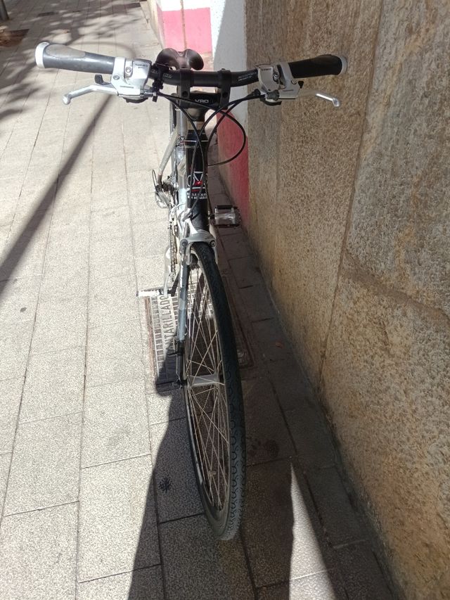 Bicicletta da strada Cube