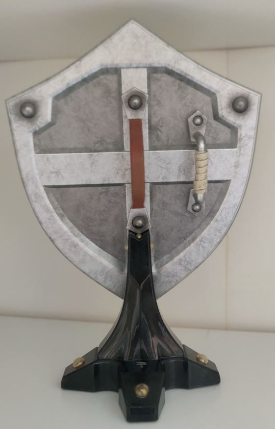 Hylian Shield F4F (Exclusive Edition) - Zelda