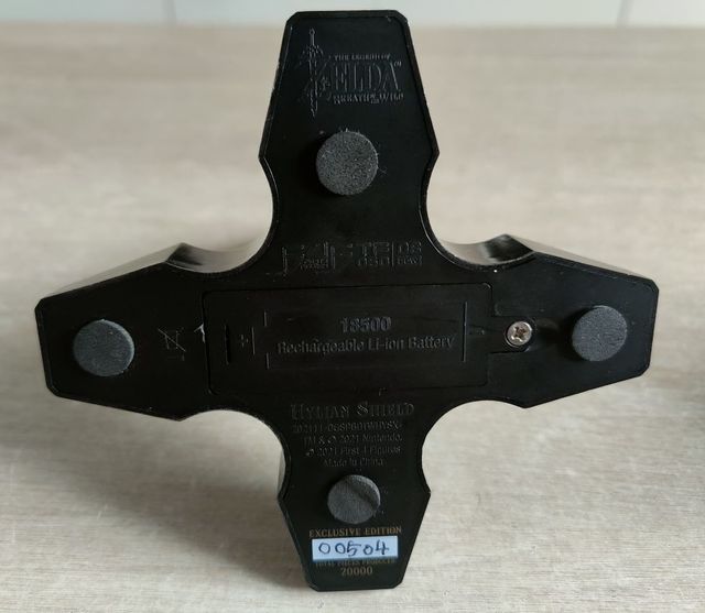 Hylian Shield F4F (Exclusive Edition) - Zelda