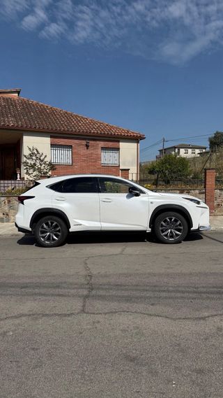 Lexus NX 2016