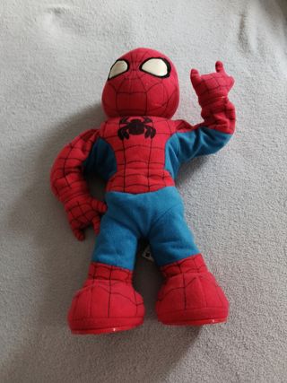 Peluche Spiderman bailarin