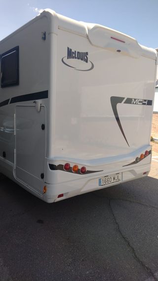 Autocaravana McLouis MC4 279 · 5 Plazas · Ford 170