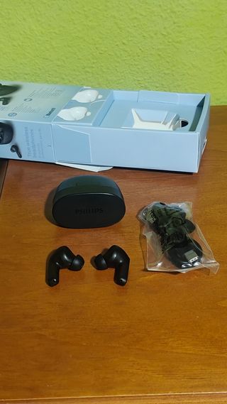 Auriculares Philips Serie 2000 Negros