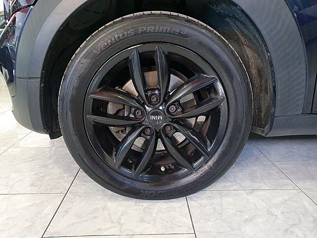 MINI Countryman, climatizador, bluetooth