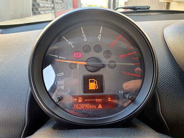 MINI Countryman, climatizador, bluetooth
