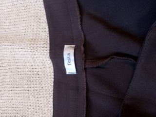 Conjunto de chaqueta, jersey y falda