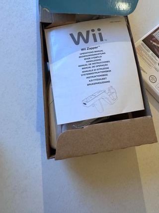 Wii Zapper + Link’s Crossbow Training NUOVO