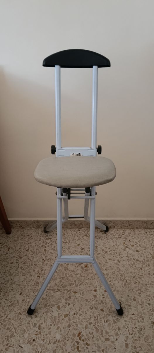 Silla de planchar plegable