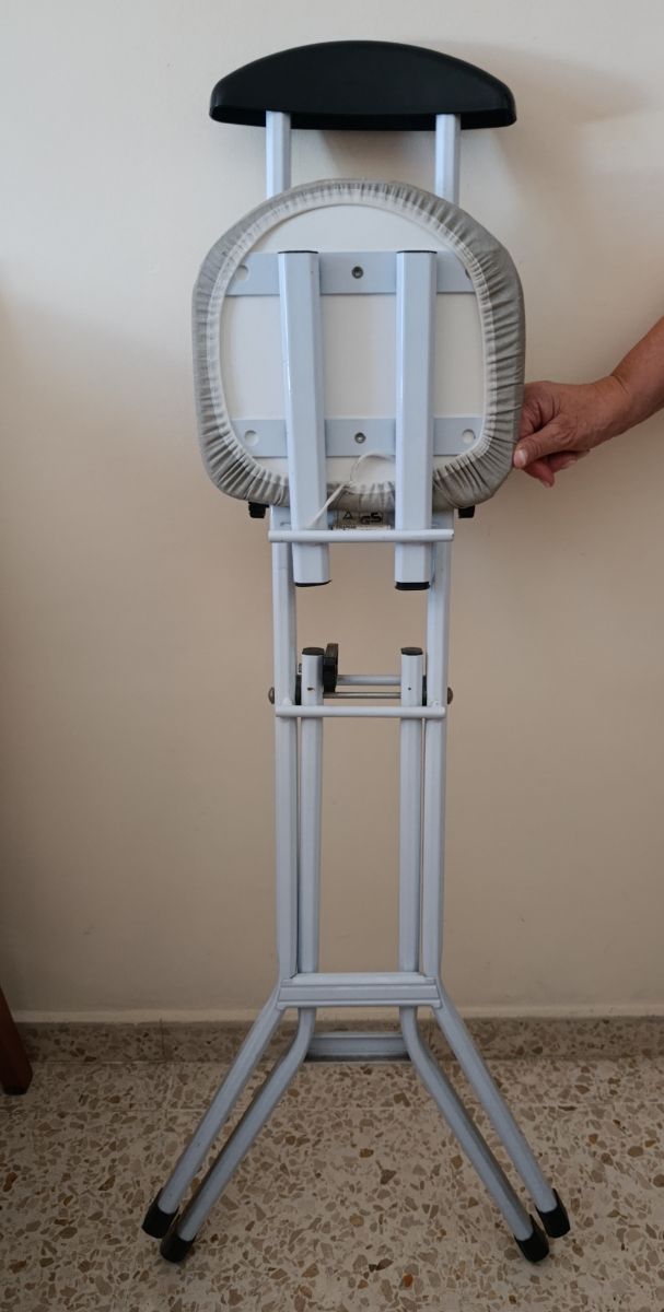 Silla de planchar plegable
