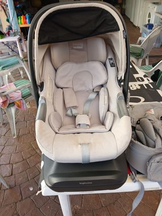 Lote para bebé 
masxicosi 
Base maxicosi coche