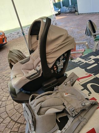 Lote para bebé 
masxicosi 
Base maxicosi coche