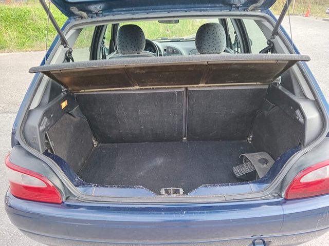 FLAMANTE Citroen Saxo  2000 CON POCOS KM