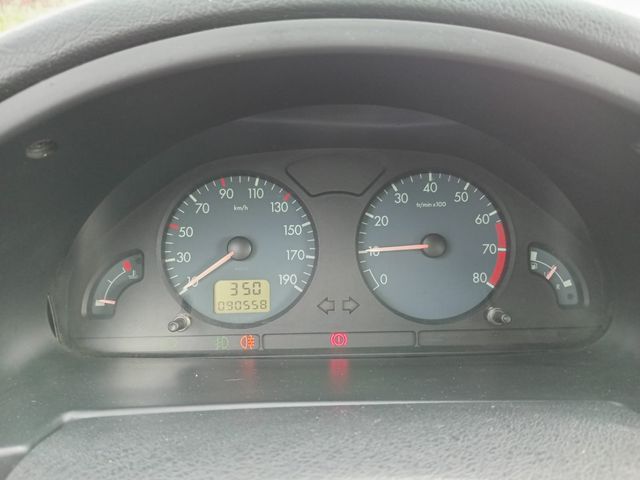FLAMANTE Citroen Saxo  2000 CON POCOS KM