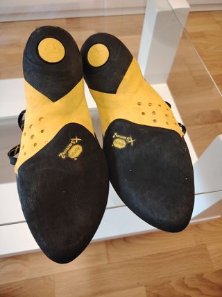 Zapatillas de escalada Gatos 
talla 40 LA SPORTIVA