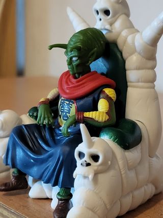 Figura de Satanás en estado anciano (Dragon Ball).