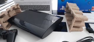 PlayStation 3 PS3 Sony Negra 12GB