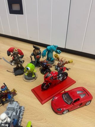 Pacchetto Lego + giocattoli