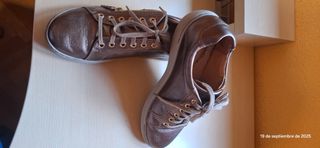 Zapatillas Clarks Sneakers color bronce. T.39