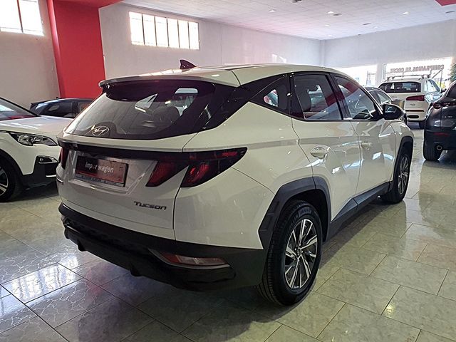 Hyundai Tucson, CARPLAY, Navegador, 6 velocidades.