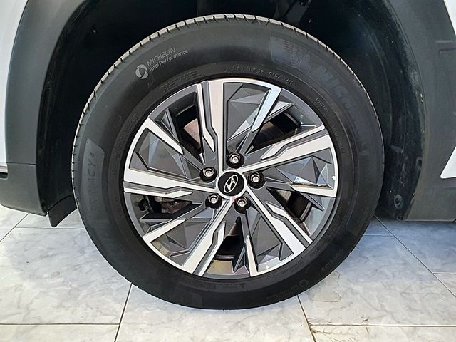 Hyundai Tucson, CARPLAY, Navegador, 6 velocidades.