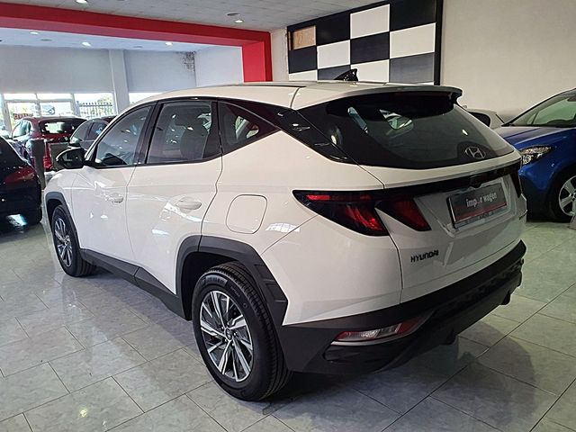 Hyundai Tucson, CARPLAY, Navegador, 6 velocidades.