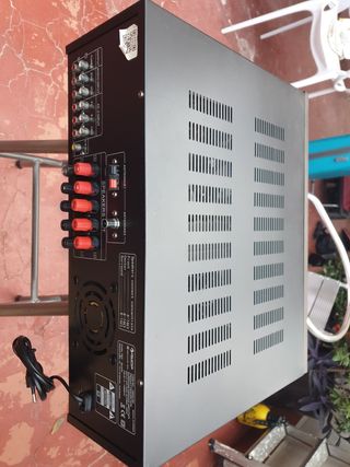 Amplificador Karaoke Digital Auna AMP-5100-B