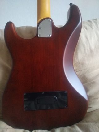 Godin Híbrida Eléctrica/Nylon G-Tour