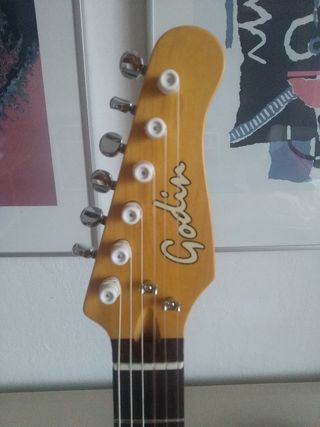Godin Híbrida Eléctrica/Nylon G-Tour