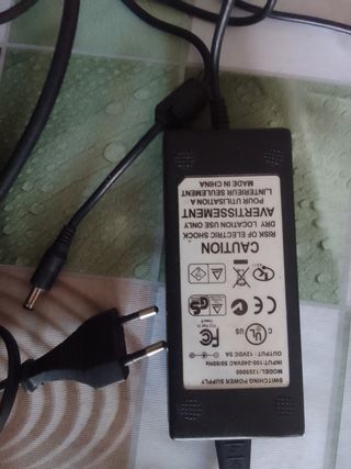 Caricabatterie LG per laptop e TV