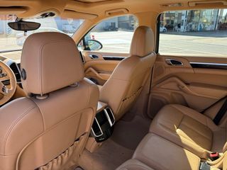 Porsche Cayenne 2010