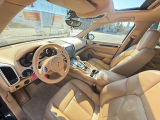 Porsche Cayenne 2010