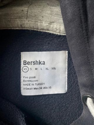 Sudadera azul y granate Bershka - Talla XS