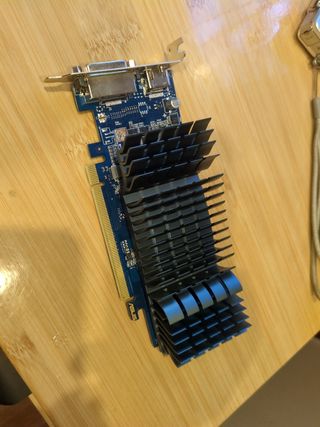 Gráfica ASUS GT1030 SL 2GB DDR5 low profile