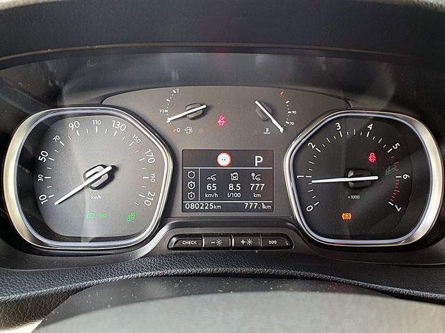 Peugeot Traveller Allure, techo panoramico, Xenon