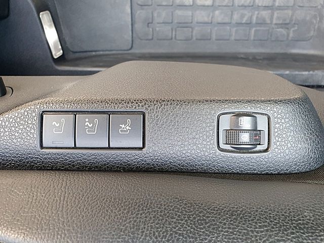 Peugeot Traveller Allure, techo panoramico, Xenon