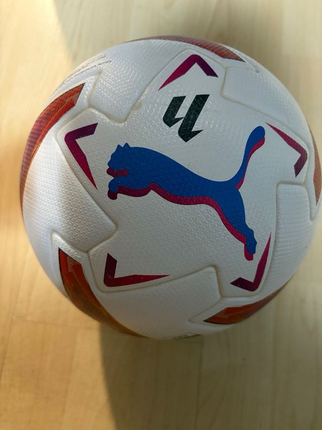 Balón oficial liga española 23-24 FIFA QUALITY PRO
