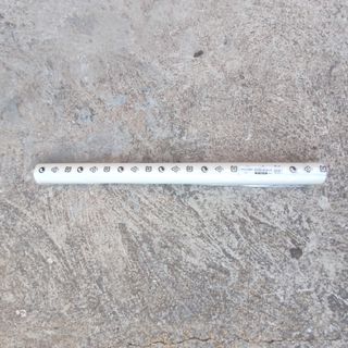 Pata de mesa IKEA blanca